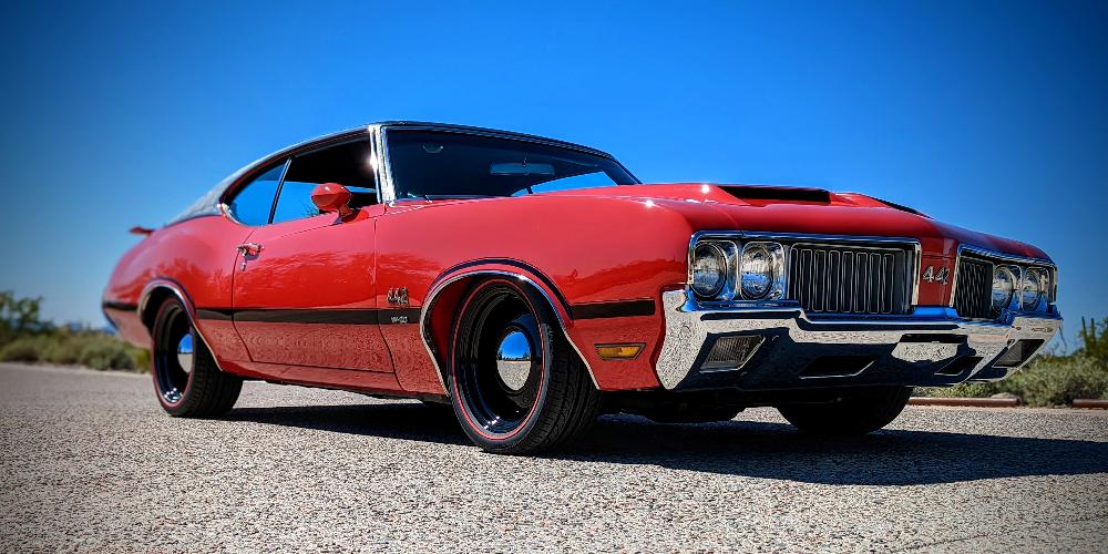 Oldsmobile 442 with U.S. Wheel Smoothie (Series 510) Extended Sizing